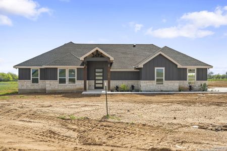 New construction Single-Family house 108 Hidden Cove, Floresville, TX 78114 - photo 6 6