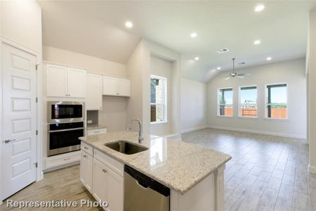 New construction Single-Family house 112 Rocky View Ln, Georgetown, TX 78628 Plan 1933- photo 12 12