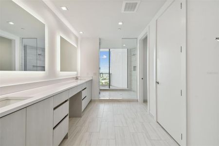 Marina Pointe by BTI Partners in Tampa - photo 28 28