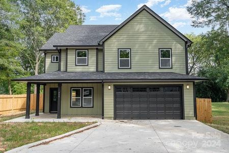 New construction Single-Family house 4109 Dog Leg Lane, Charlotte, NC 28216 - photo 0