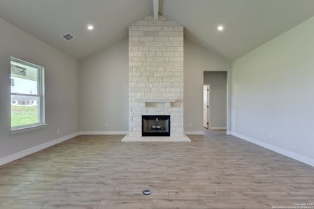New construction Single-Family house 110 Ranchland Estates, Marion, TX 78124 - photo 4 4