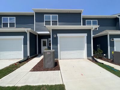 New construction Townhouse house 2004 Glen Crossing Drive, Durham, NC 27704 Celestial- photo 20 20