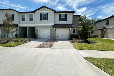 New construction Townhouse house 30822 Veridian Way, Wesley Chapel, FL 33543 - photo 0