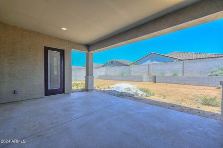 New construction Single-Family house 16084 W Questa Drive, Surprise, AZ 85387 - photo 17 17