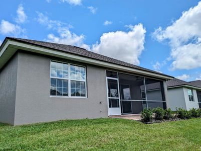 New construction Single-Family house 7915 Lake James Boulevard, Lakeland, FL 33810 - photo 12 12