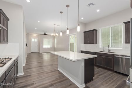 New construction Single-Family house 25505 N 21St Avenue, Phoenix, AZ 85085 - photo 13 13