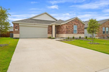 New construction Single-Family house 1322 Panela Road, Crandall, TX 75114 - photo 1 1