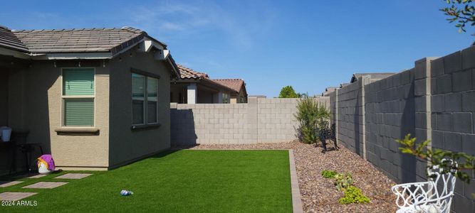 New construction Single-Family house 15082 W Garfield Street, Goodyear, AZ 85338 - photo 21 21