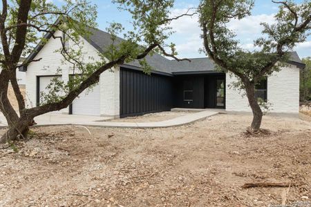 New construction Single-Family house 533 Primrose Path, Canyon Lake, TX 78133 - photo