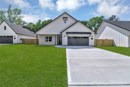 New construction Single-Family house 100 Bluegill Dr, Shepherd, TX 77371 - photo 0