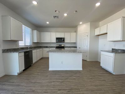 New construction Single-Family house 10810 W. Luxton Lane, Tolleson, AZ 85353 Snapdragon Homeplan- photo 13 13