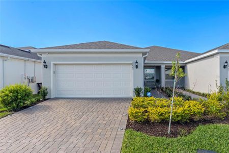 New construction Single-Family house 1825 Spring Shower Circle, Kissimmee, FL 34744 - photo 0 0