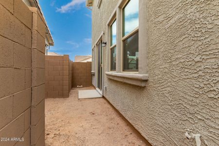 New construction Single-Family house 14106 W Hackamore Drive, Surprise, AZ 85387 Plan CC-RM2- photo 24 24