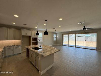 New construction Single-Family house 16116 W Cielo Grande Avenue, Surprise, AZ 85387 - photo 3 3