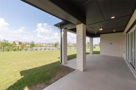 New construction Single-Family house 29523 Beech Tree Bend, Katy, TX 77494 - photo 24 24