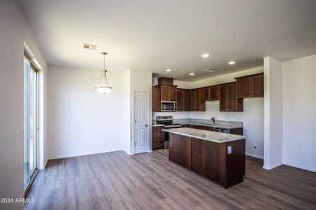 New construction Single-Family house 40921 N 10Th Street, Phoenix, AZ 85086 - photo 3 3
