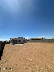 New construction Single-Family house 25351 N 159Th Drive, Surprise, AZ 85387 - photo 5 5