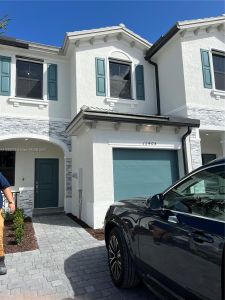 New construction Townhouse house 13405 Sw 287Th Terrace, Homestead, FL 33033 - photo 2 2