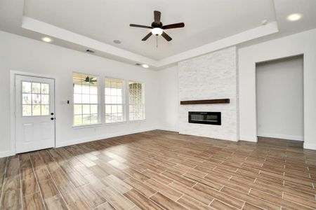 New construction Single-Family house 2138 Twin Lakes Blvd, West Columbia, TX 77486 - photo 7 7