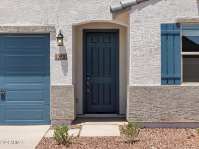 New construction Single-Family house 20930 N Roadrunner Lane, Maricopa, AZ 85138 Leslie- photo 4 4