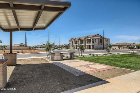 New construction Townhouse house 4016 E Amoroso Drive, Gilbert, AZ 85296 - photo