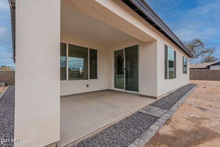 New construction Single-Family house 9391 W Madero Drive, Arizona City, AZ 85123 - photo 33 33