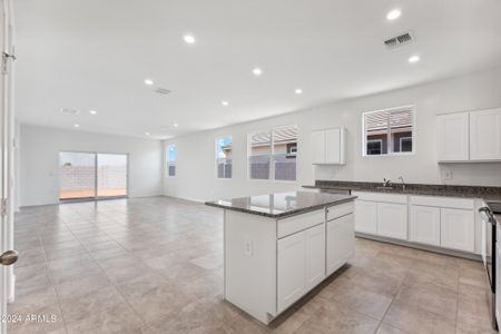 New construction Single-Family house 5089 E Diatomite Drive, San Tan Valley, AZ 85143 Blackstone- photo 6 6