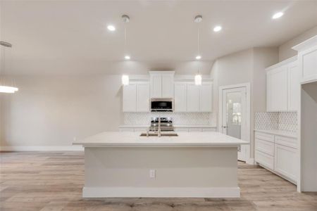 New construction Single-Family house 1514 Lakeview Drive, Grand Prairie, TX 75051 - photo 2 2