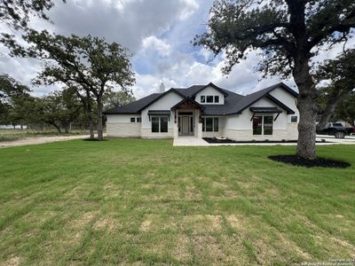 New construction Single-Family house 172 Crescent Ridge, Adkins, TX 78101 - photo 2 2