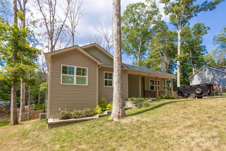 New construction Single-Family house 7603 Lakehaven Drive, Denver, NC 28037 - photo 39 39