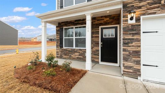 New construction Single-Family house 7910 Old Brook Road, Sherrills Ford, NC 28673 The Belhaven- photo 1 1