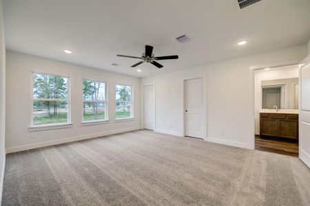 New construction Single-Family house 6215 Twin Fawns Drive, Conroe, TX 77303 Summit View C w/stone- photo 14 14