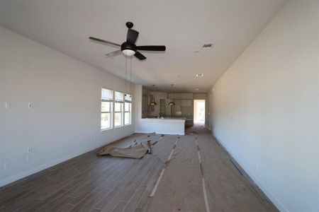 New construction Single-Family house 1105 Pansy Trl, Georgetown, TX 78628 Mckinney - photo 5