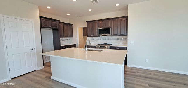 New construction Single-Family house 5709 N Coyote Hill Road, Eloy, AZ 85131 - photo 7 7