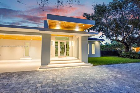 New construction Single-Family house 7105 Sunset Dr, Miami, FL 33143 - photo 6 6