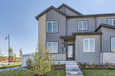 New construction Townhouse house 1240 S Algonquian Street, Aurora, CO 80018 - photo 0