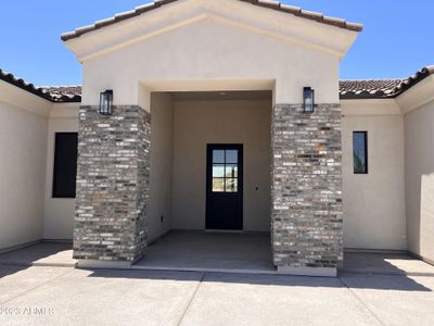 New construction Single-Family house 34226 N 2Nd Street, Phoenix, AZ 85085 - photo 0