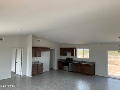 New construction Single-Family house 25525 W Hedgehog Road, Wittmann, AZ 85361 - photo 25 25