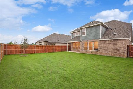 New construction Single-Family house 5045 Hitching Post Drive, Fort Worth, TX 76036 Premier Series - Hickory- photo 24 24