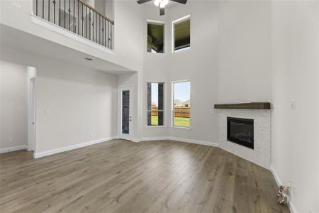 New construction Single-Family house 1046 Fleetwood Drive, Justin, TX 76247 Monte Carlo- photo 12 12