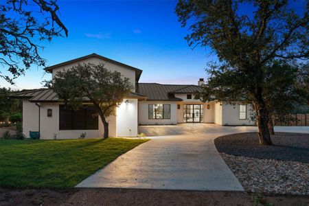 New construction Single-Family house 2601 Improver Rd, Spicewood, TX 78669 - photo 38 38