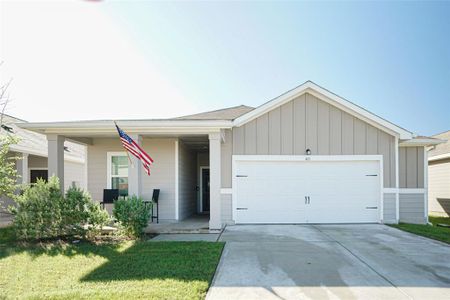 New construction Single-Family house 401 Wren Ln, Kyle, TX 78640 - photo 0 0