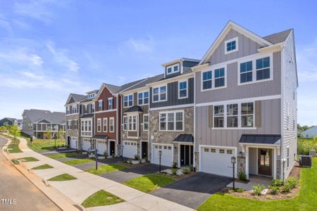 New construction Townhouse house 1111 Blackthorn Lane, Durham, NC 27703 - photo 3 3