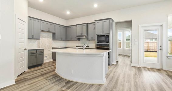 New construction Single-Family house 716 Willowbrook Avenue, New Braunfels, TX 78130 - photo 6 6