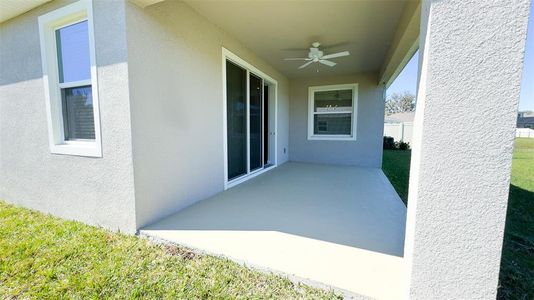 New construction Single-Family house 10627 Laxer Cay Loop, San Antonio, FL 33576 - photo 15 15