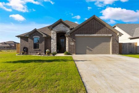 New construction Single-Family house 1711 Lakeway Drive, Cleburne, TX 76033 - photo 0 0