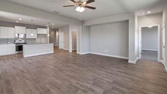 New construction Single-Family house 15529 Putney Way, Fort Worth, TX 76247 HOBBS- photo 13 13