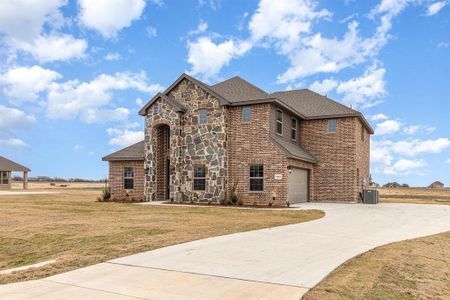 New construction Single-Family house 7424 Stonehenge Drive, Sanger, TX 76266 - photo 2 2