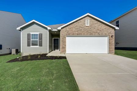 New construction Single-Family house 105 Dirty Harry Drive, Jarrell, TX 76537 - photo 8 8