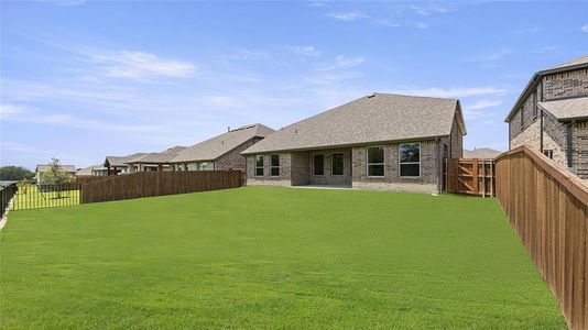 New construction Single-Family house 1509 Bridlepath Trail, Forney, TX 75126 Cypress II T- photo 28 28